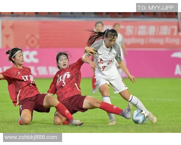 重庆篮球队在篮球团队协作排行榜中荣获第九名展现团队精神与实力